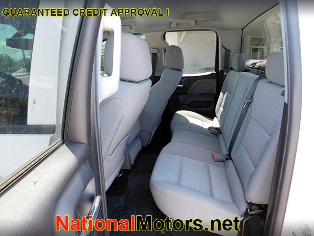 GMC Sierra 1500 Vehicle Image 11