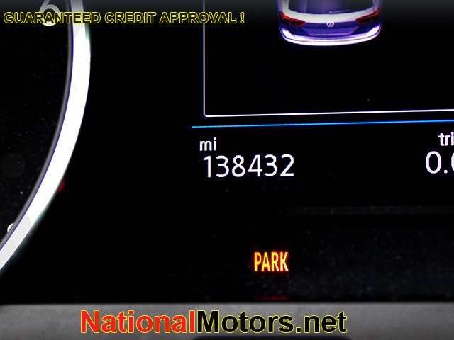 Volkswagen Tiguan Vehicle Image 24