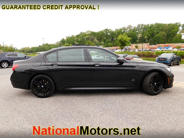 BMW 7 Series Vehicle Image 03