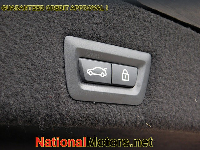 BMW 7 Series Vehicle Image 09