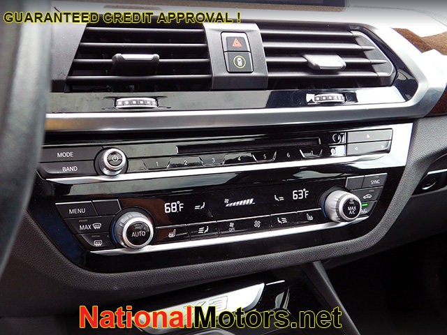 BMW X3 Vehicle Image 21
