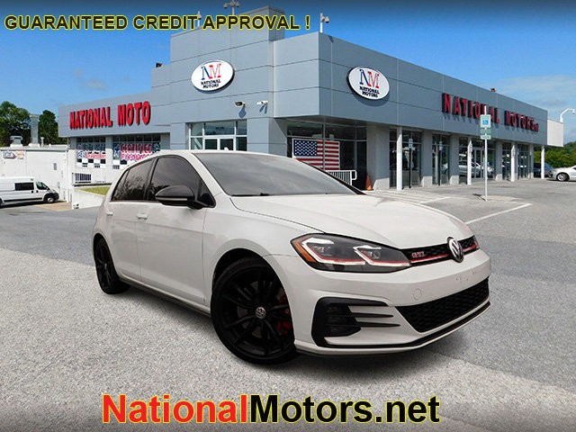 more details - volkswagen golf gti