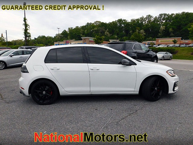 Volkswagen Golf GTI Vehicle Image 04