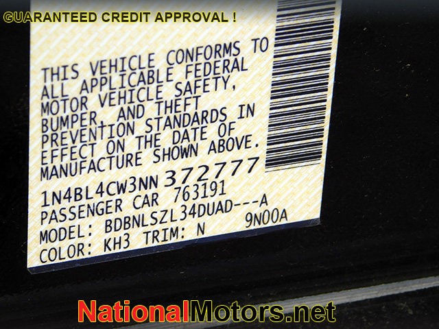 Nissan Altima Vehicle Image 24