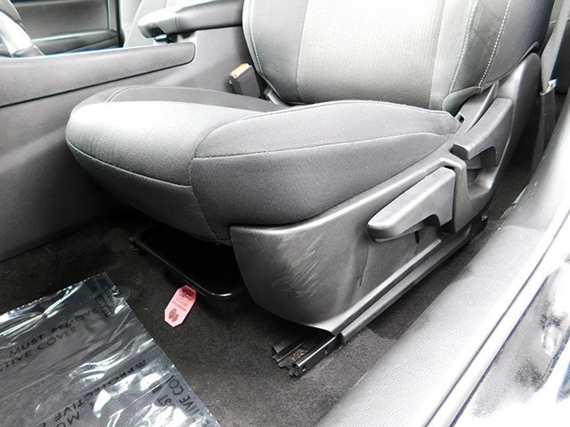 Nissan Altima Vehicle Image 12