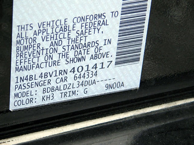 Nissan Altima Vehicle Image 22