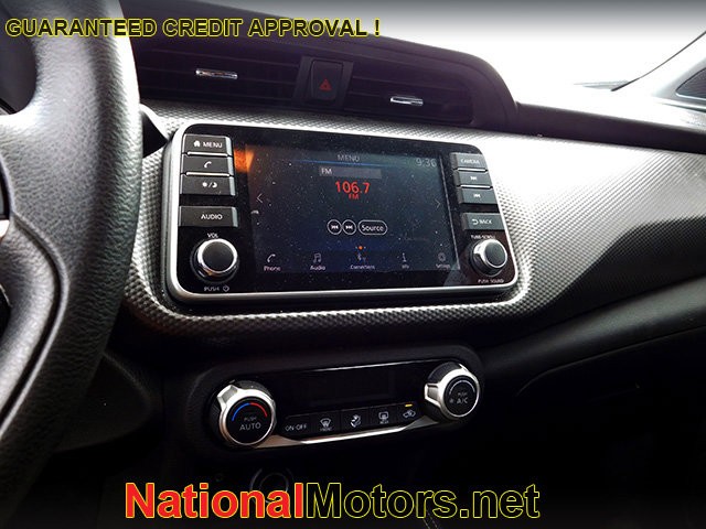 Nissan Kicks Vehicle Image 14