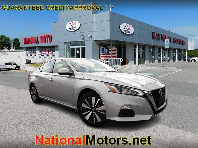 more details - nissan altima