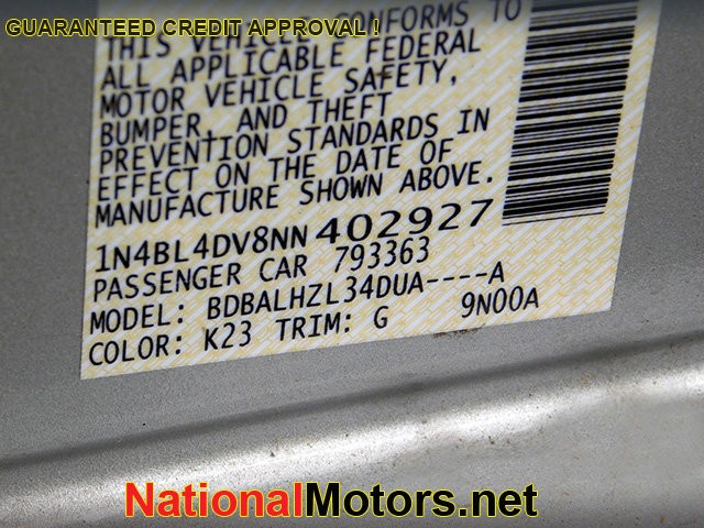 Nissan Altima Vehicle Image 17