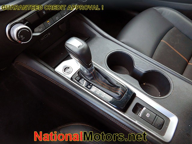 Nissan Altima Vehicle Image 17