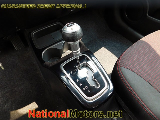 Mitsubishi Mirage G4 Vehicle Image 16