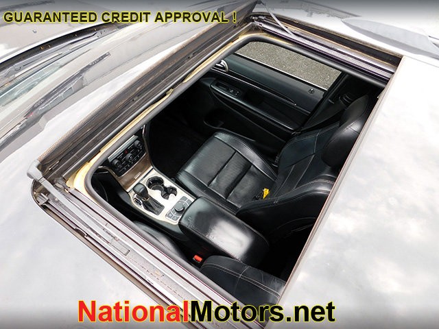 Jeep Grand Cherokee Vehicle Image 09