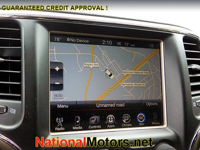 Jeep Grand Cherokee Vehicle Image 16