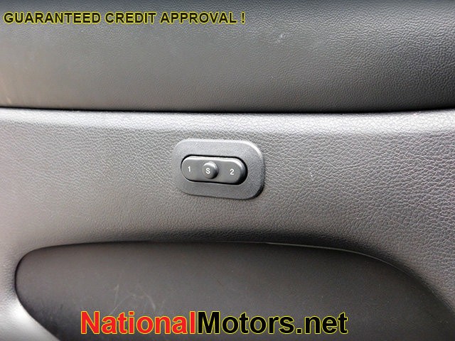 Jeep Grand Cherokee Vehicle Image 24