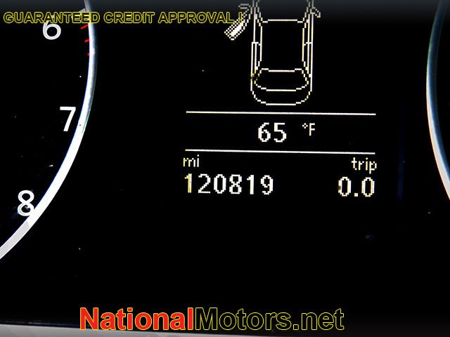 Volkswagen CC Vehicle Image 20