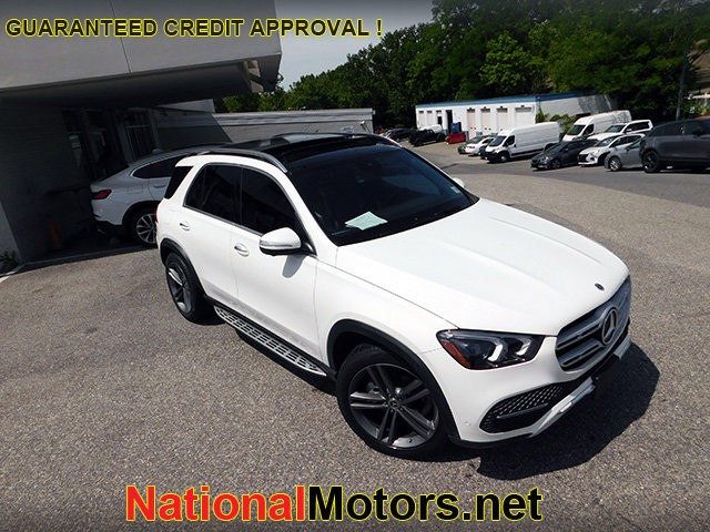 Mercedes-Benz GLE Vehicle Image 02