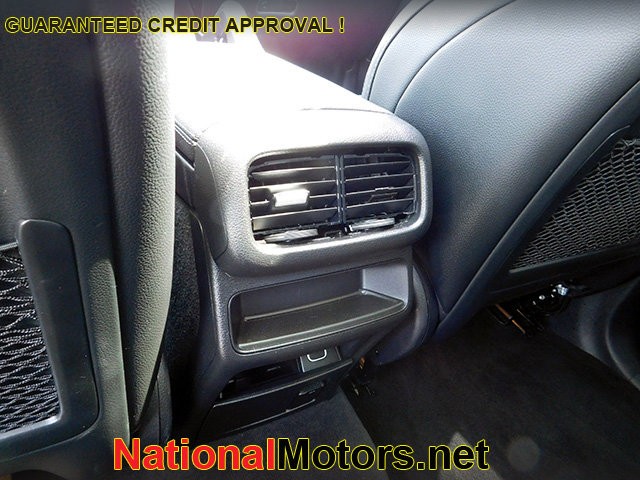 Mercedes-Benz GLE Vehicle Image 13
