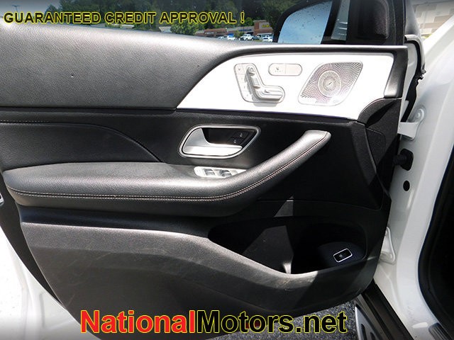 Mercedes-Benz GLE Vehicle Image 15