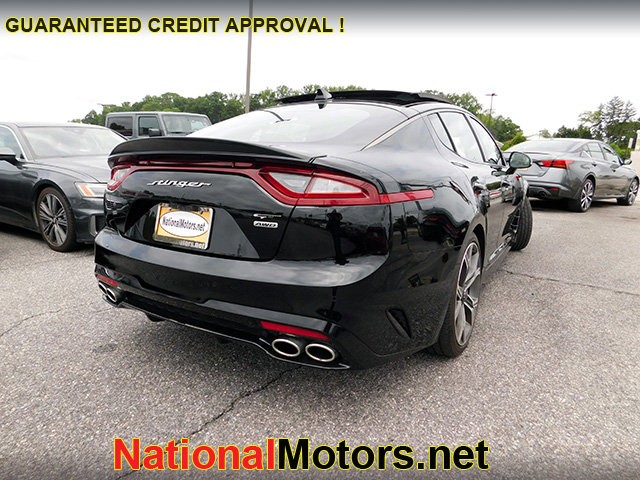 Kia Stinger Vehicle Image 05