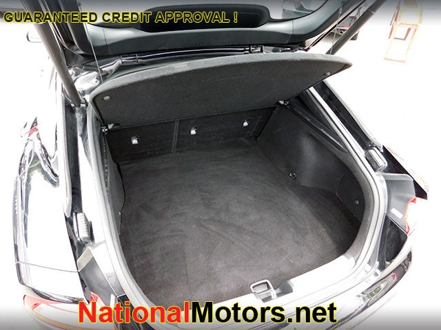 Kia Stinger Vehicle Image 09