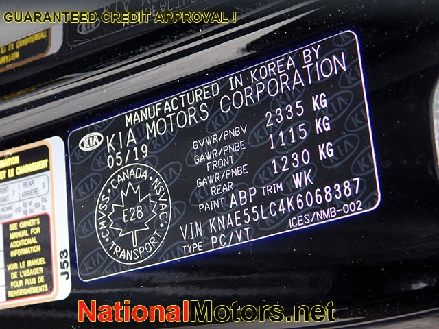 Kia Stinger Vehicle Image 29