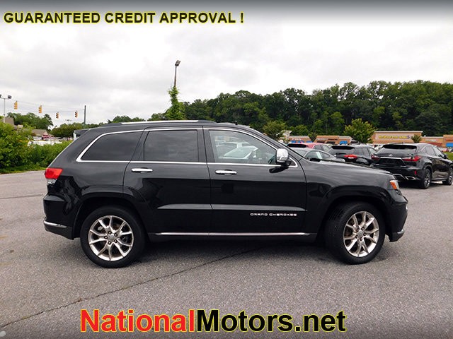 Jeep Grand Cherokee Vehicle Image 03