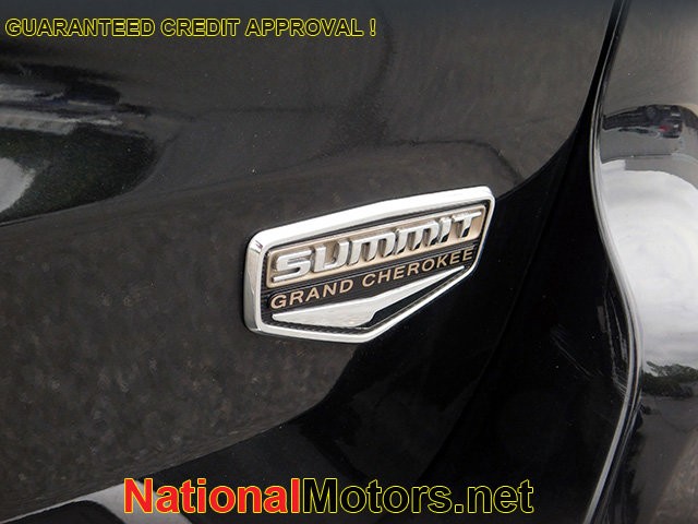 Jeep Grand Cherokee Vehicle Image 05