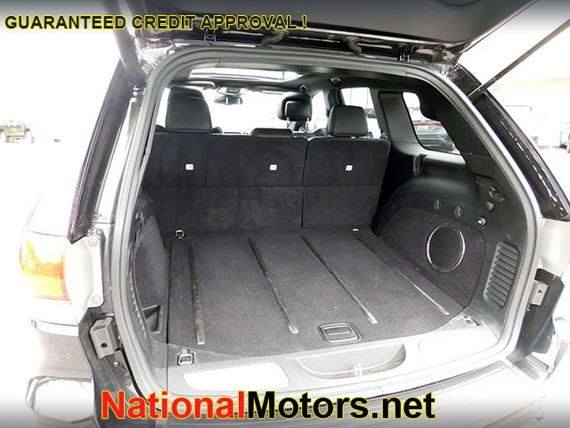Jeep Grand Cherokee Vehicle Image 06