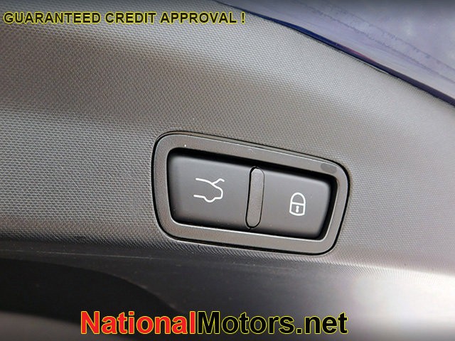 Alfa Romeo Stelvio Vehicle Image 10