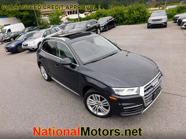 Audi Q5 Vehicle Image 02