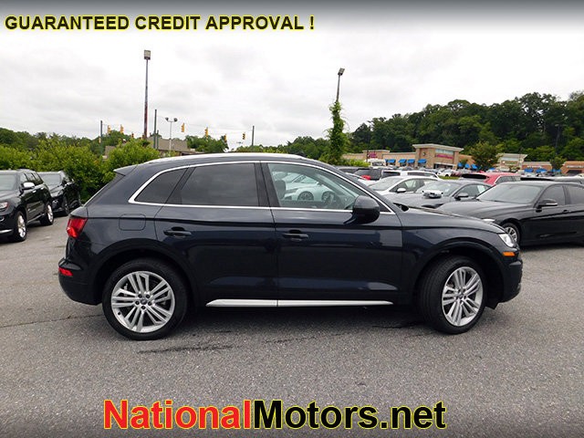 Audi Q5 Vehicle Image 04