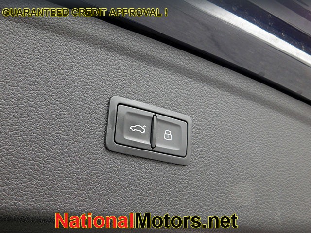Audi Q5 Vehicle Image 08