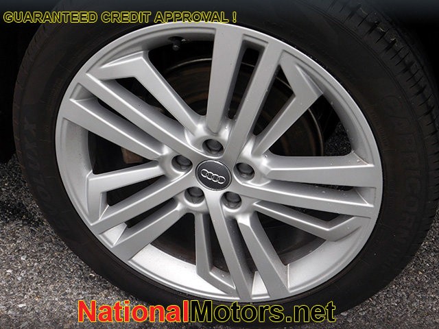 Audi Q5 Vehicle Image 09