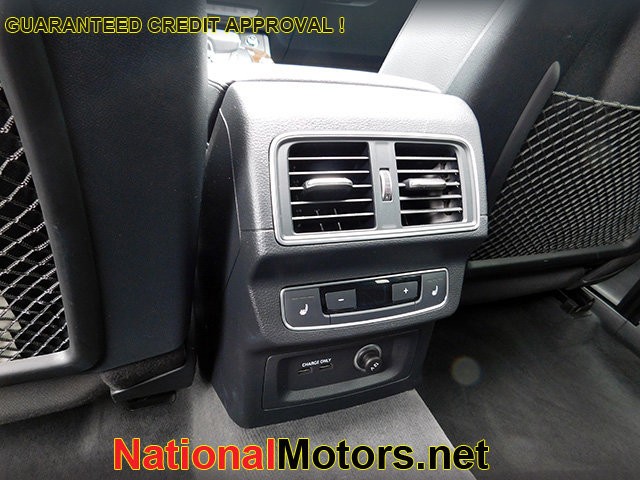 Audi Q5 Vehicle Image 12
