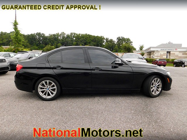 BMW 3 Series Vehicle Image 04