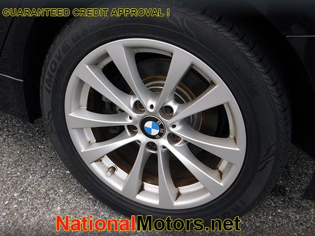 BMW 3 Series Vehicle Image 07