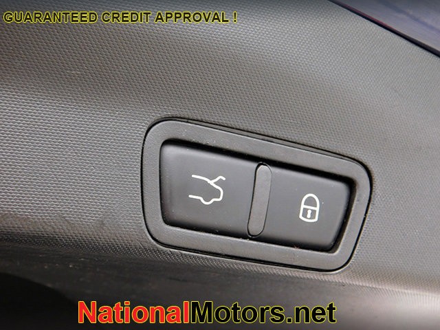 Alfa Romeo Stelvio Vehicle Image 09
