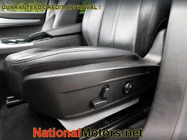 Alfa Romeo Stelvio Vehicle Image 16