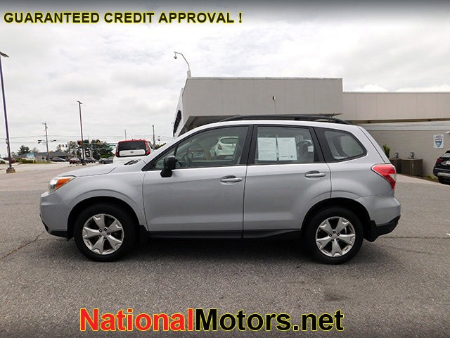 Subaru Forester Vehicle Image 02