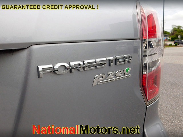 Subaru Forester Vehicle Image 03
