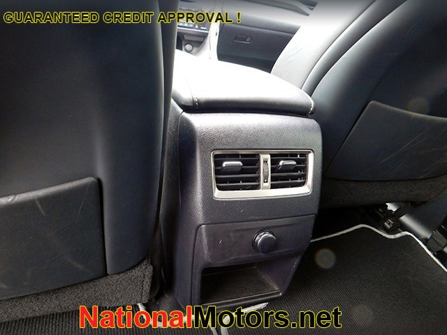 Lexus RX Vehicle Image 12