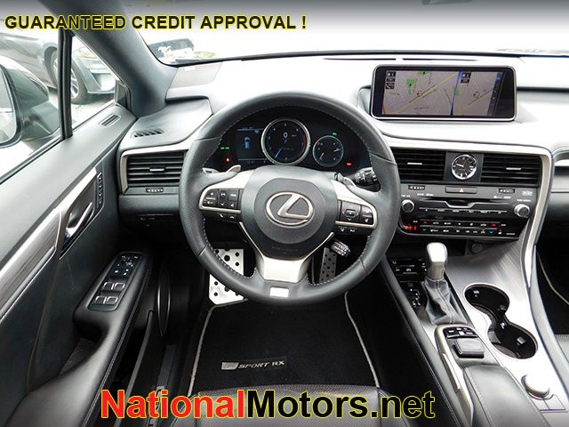 Lexus RX Vehicle Image 13