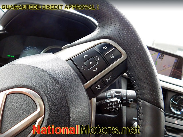Lexus RX Vehicle Image 22