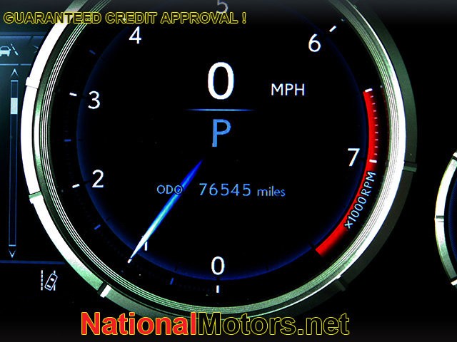Lexus RX Vehicle Image 24