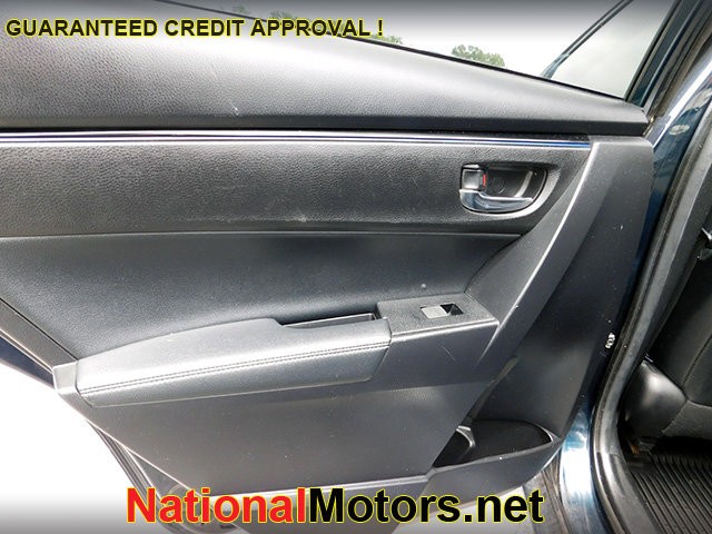 Toyota Corolla Vehicle Image 08