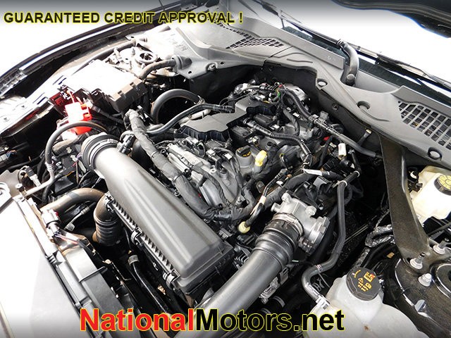 Ford Mustang Vehicle Image 23