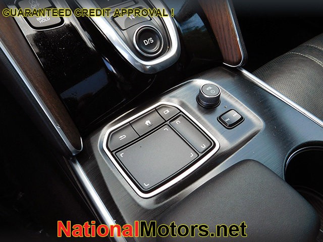 Acura TLX Vehicle Image 16