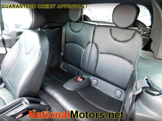 MINI Cooper Convertible Vehicle Image 12