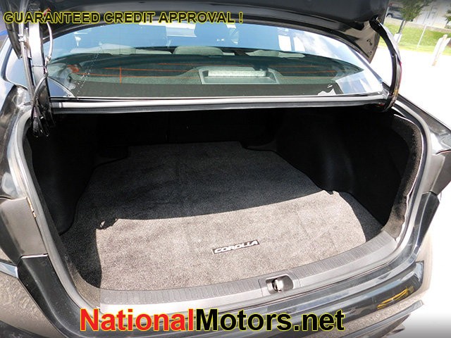 Toyota Corolla Vehicle Image 07