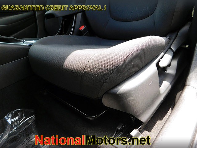 Toyota Corolla Vehicle Image 14